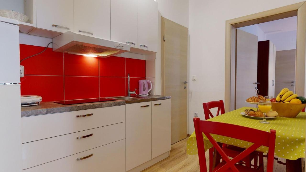 Apartment Ivanisevic *