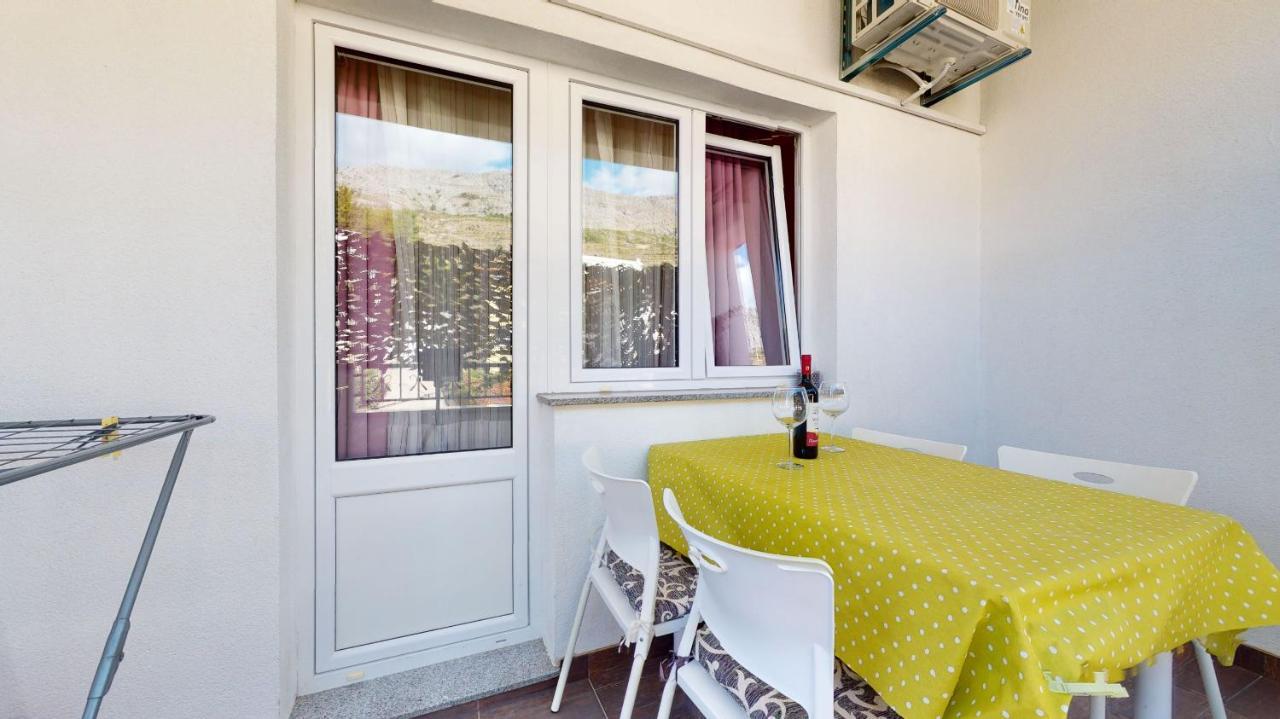 Ivanisevic Apartment Omis