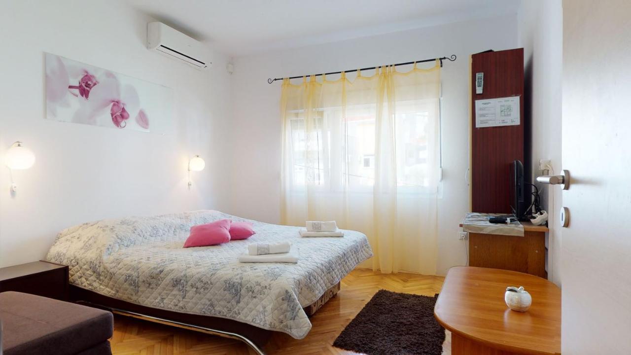 Apartment Ivanisevic *